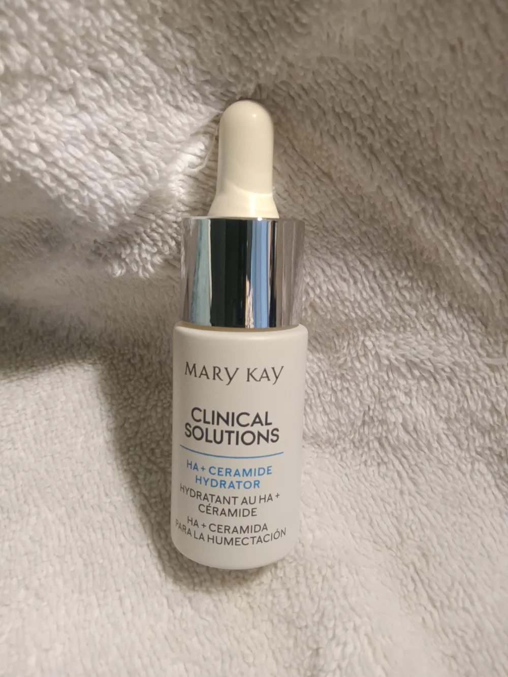 Mary Kay Clinical Solutions Hydrator Bottle - White & Silver